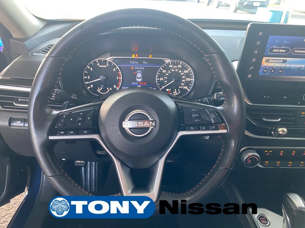 Used 2023 Nissan Altima 2.5 SR w/ SR Premium Package FWD image 32