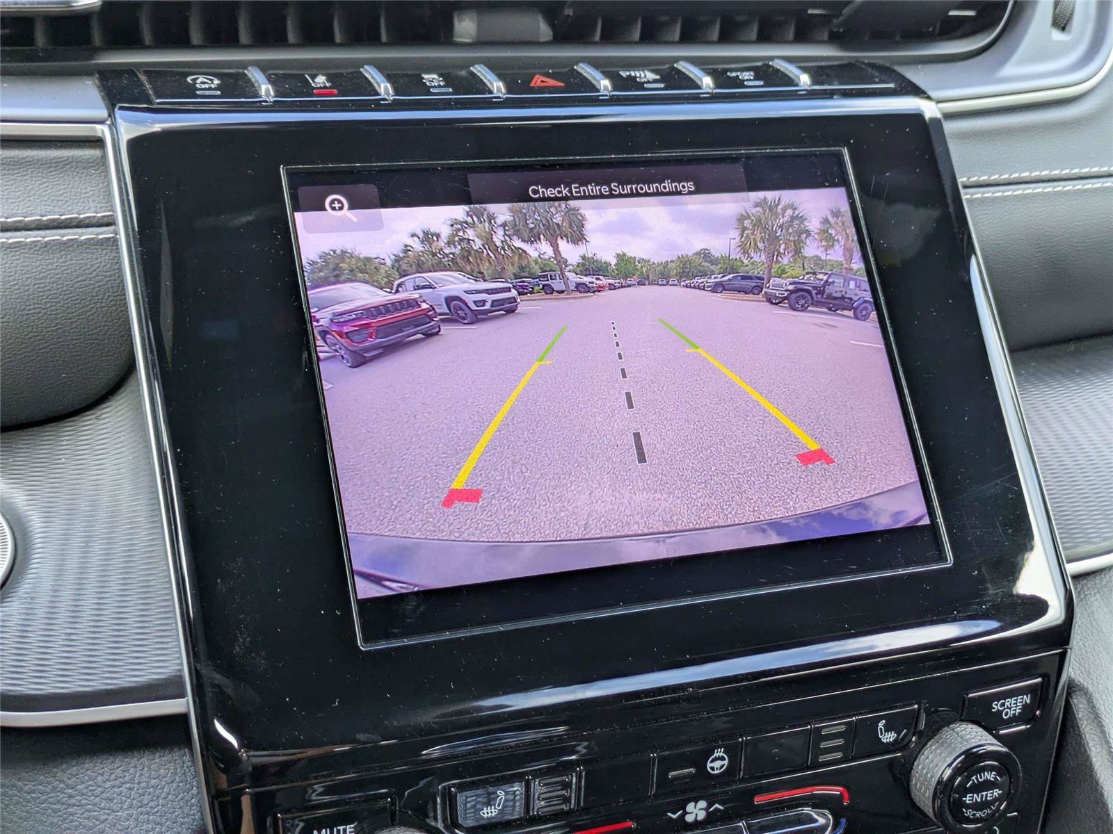 Certified 2024 Jeep Grand Cherokee L Altitude AWD/4WD image 25