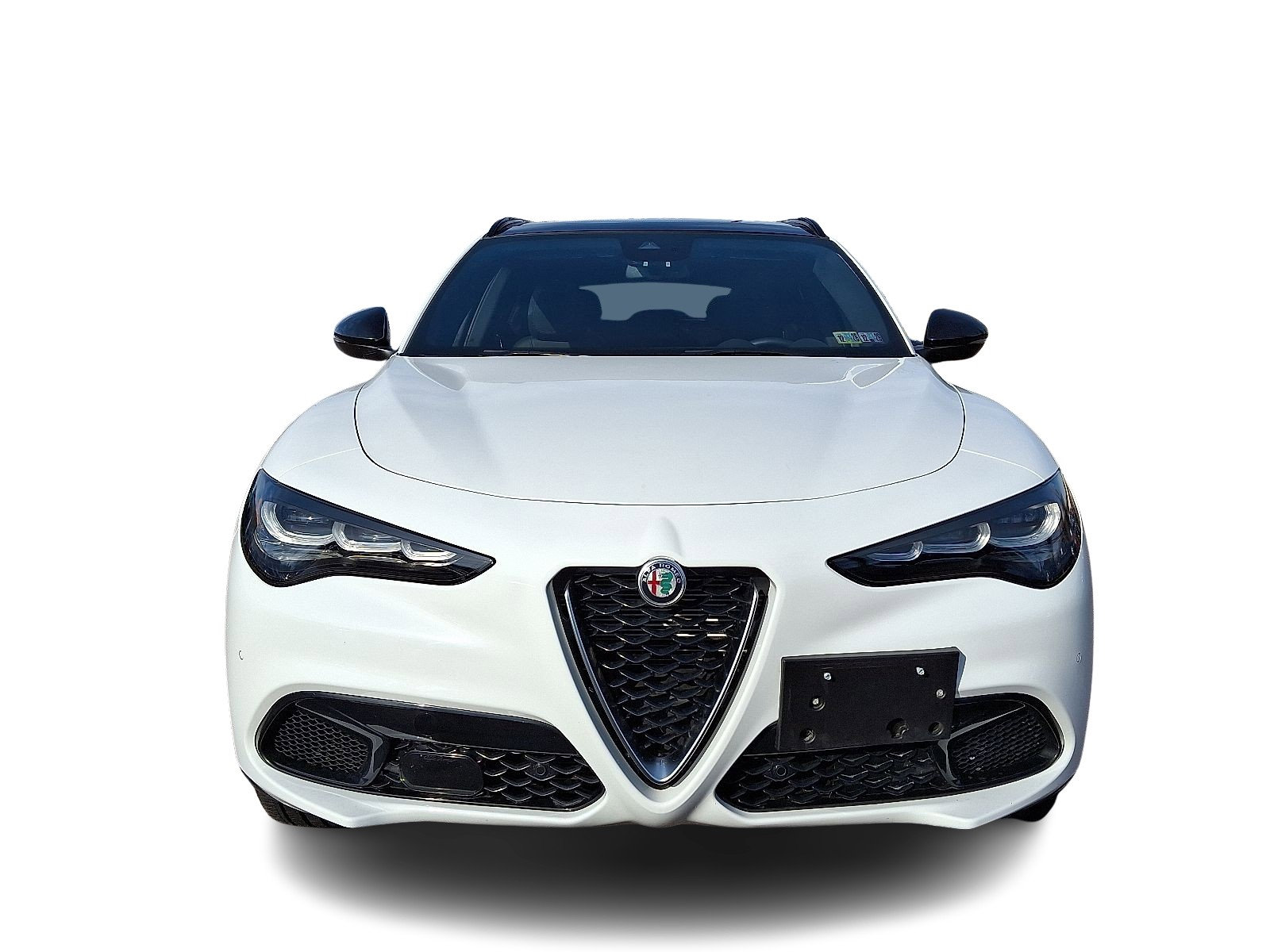 Used 2024 Alfa Romeo Stelvio Ti image 2