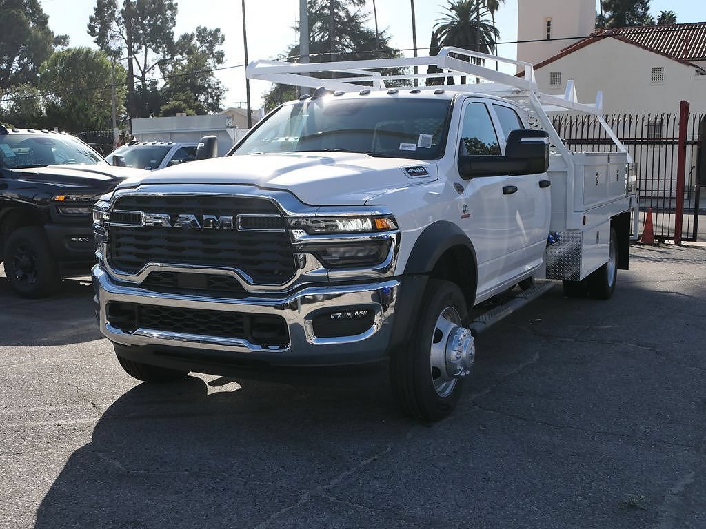 New 2026 RAM 4500 Tradesman w/ Chrome Appearance Group AWD/4WD image 8