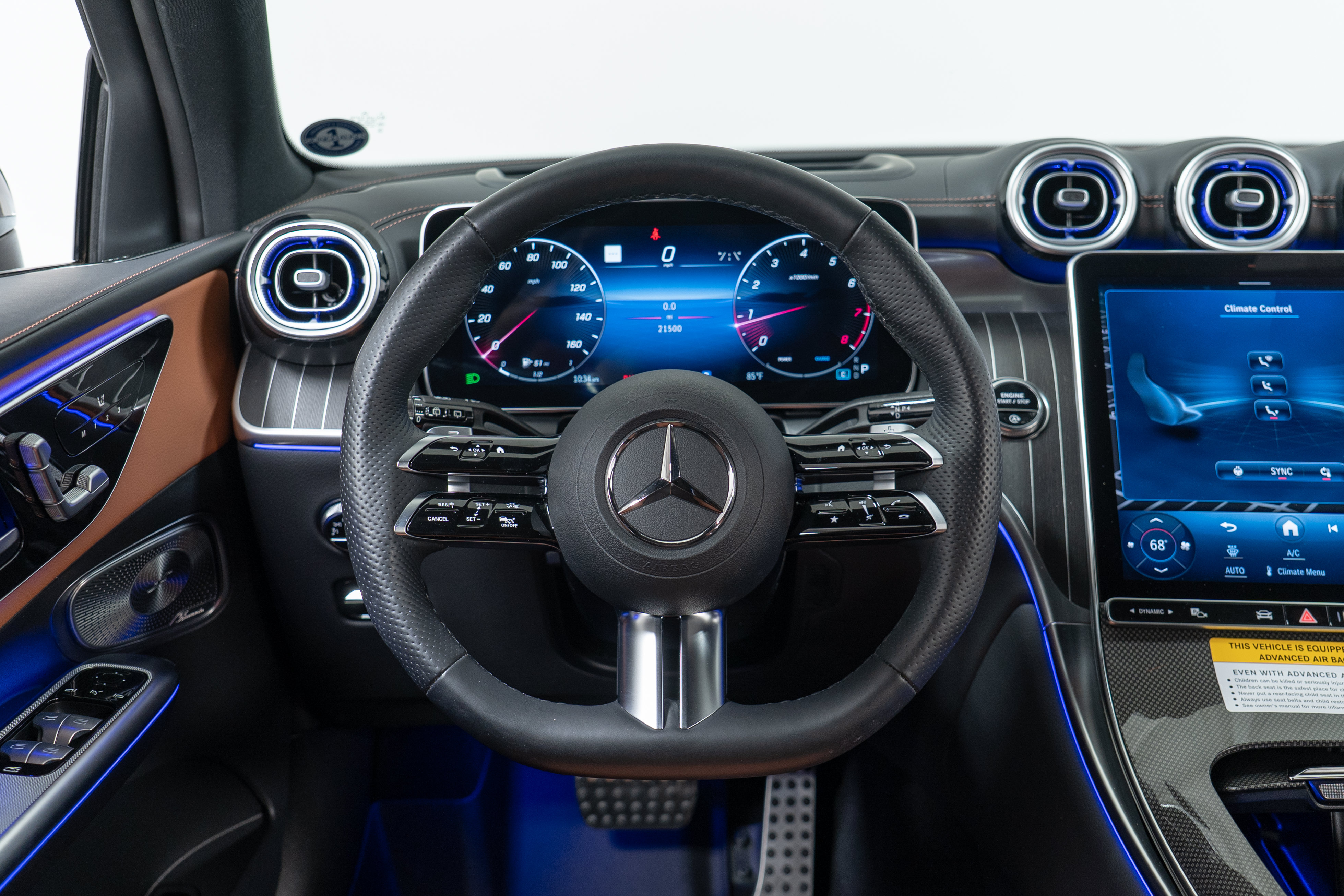 Used 2023 Mercedes-Benz GLC 300 4MATIC image 17
