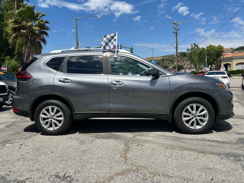 Used 2020 Nissan Rogue S w/ Special Edition Package AWD/4WD image 3