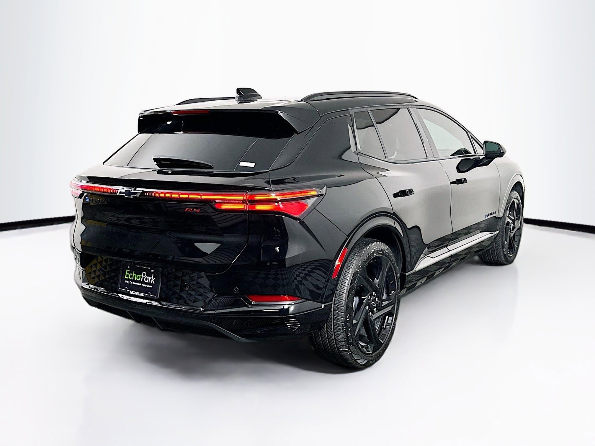 Used 2025 Chevrolet Equinox EV RS image 9