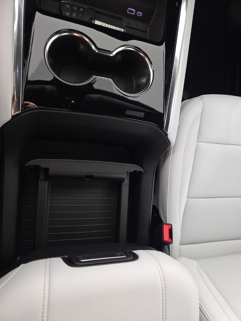 New 2026 Chevrolet Tahoe Premier w/ Sun And Tow Package image 26