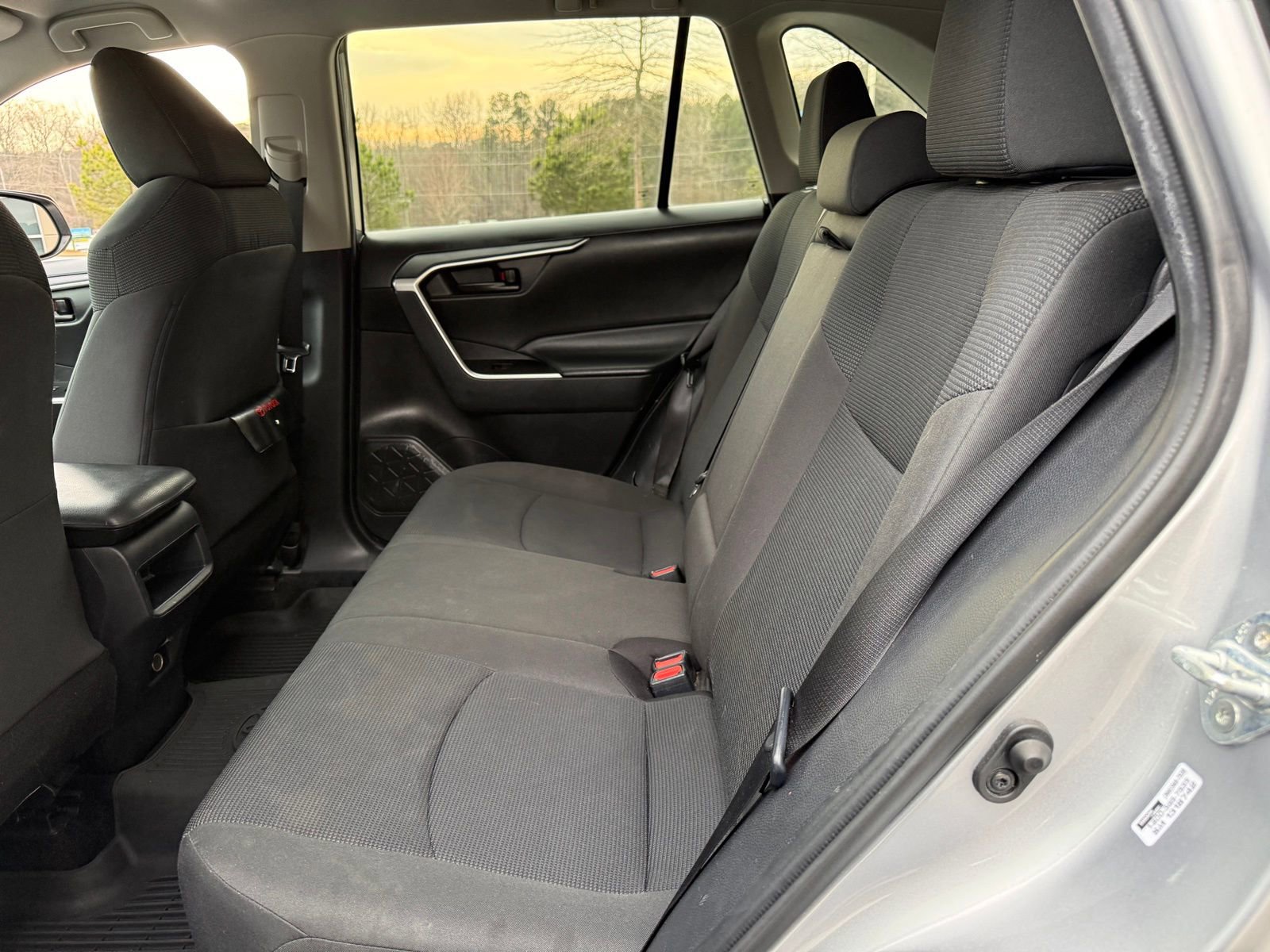 Used 2021 Toyota RAV4 LE image 36