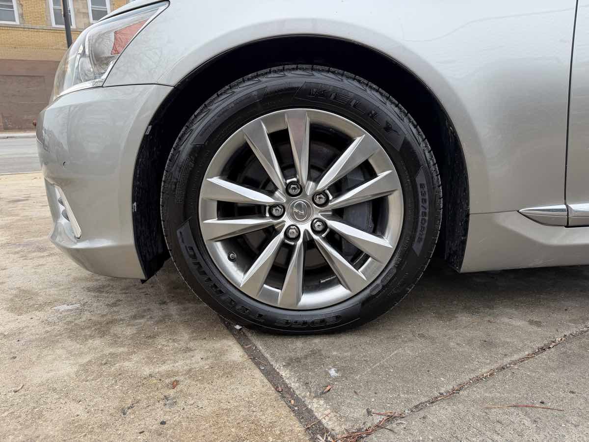 Used 2016 Lexus LS 460 AWD image 8