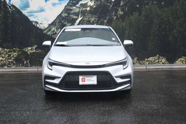 Certified 2024 Toyota Corolla SE FWD image 5