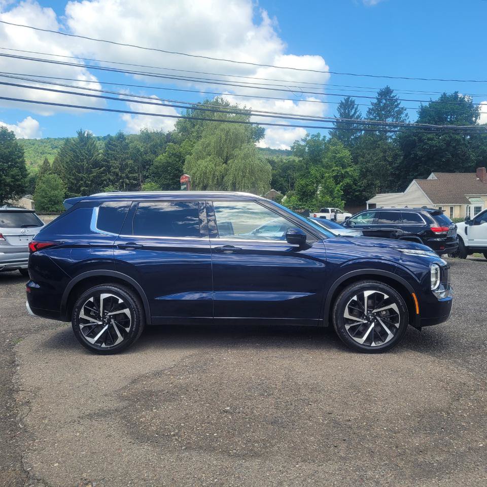 Used 2022 Mitsubishi Outlander SEL AWD/4WD image 9
