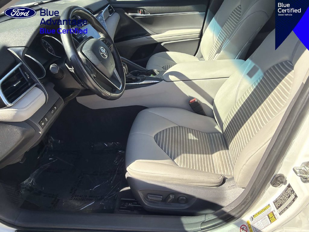 Used 2018 Toyota Camry SE w/ Moonroof Package FWD image 17