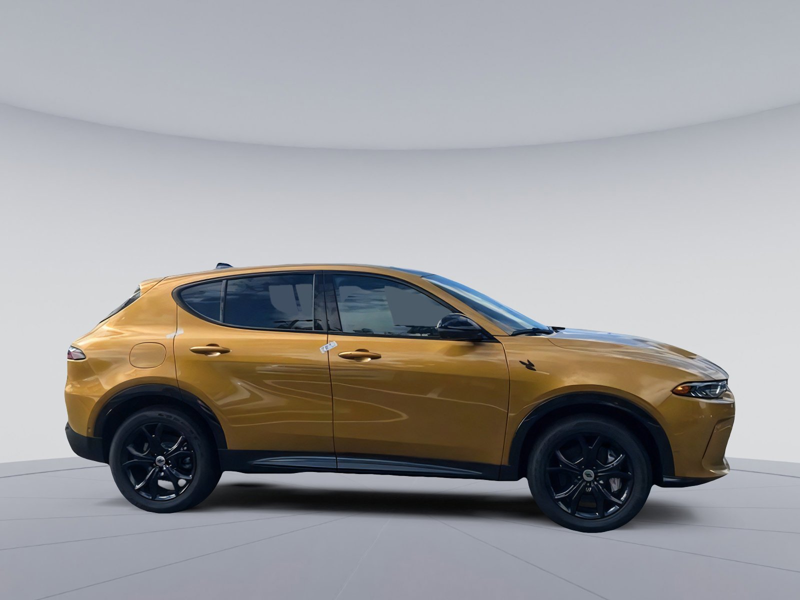 Used 2024 Dodge Hornet R/T Plus w/ Tech Pack Plus w/o Parking image 11