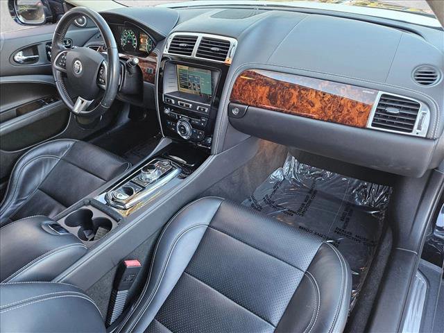 Used 2012 Jaguar XK Convertible image 19