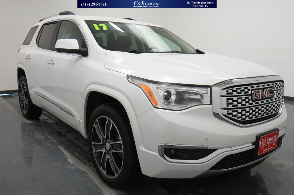 Used 2017 GMC Acadia Denali AWD/4WD image 1