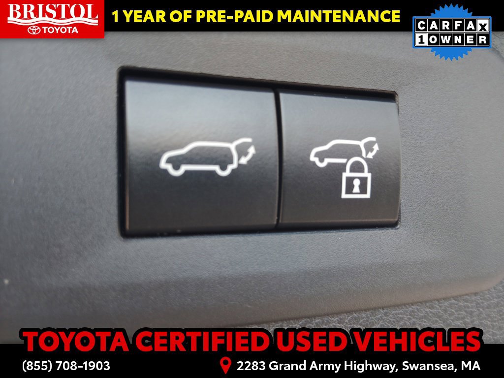 Certified 2024 Toyota Grand Highlander AWD image 38