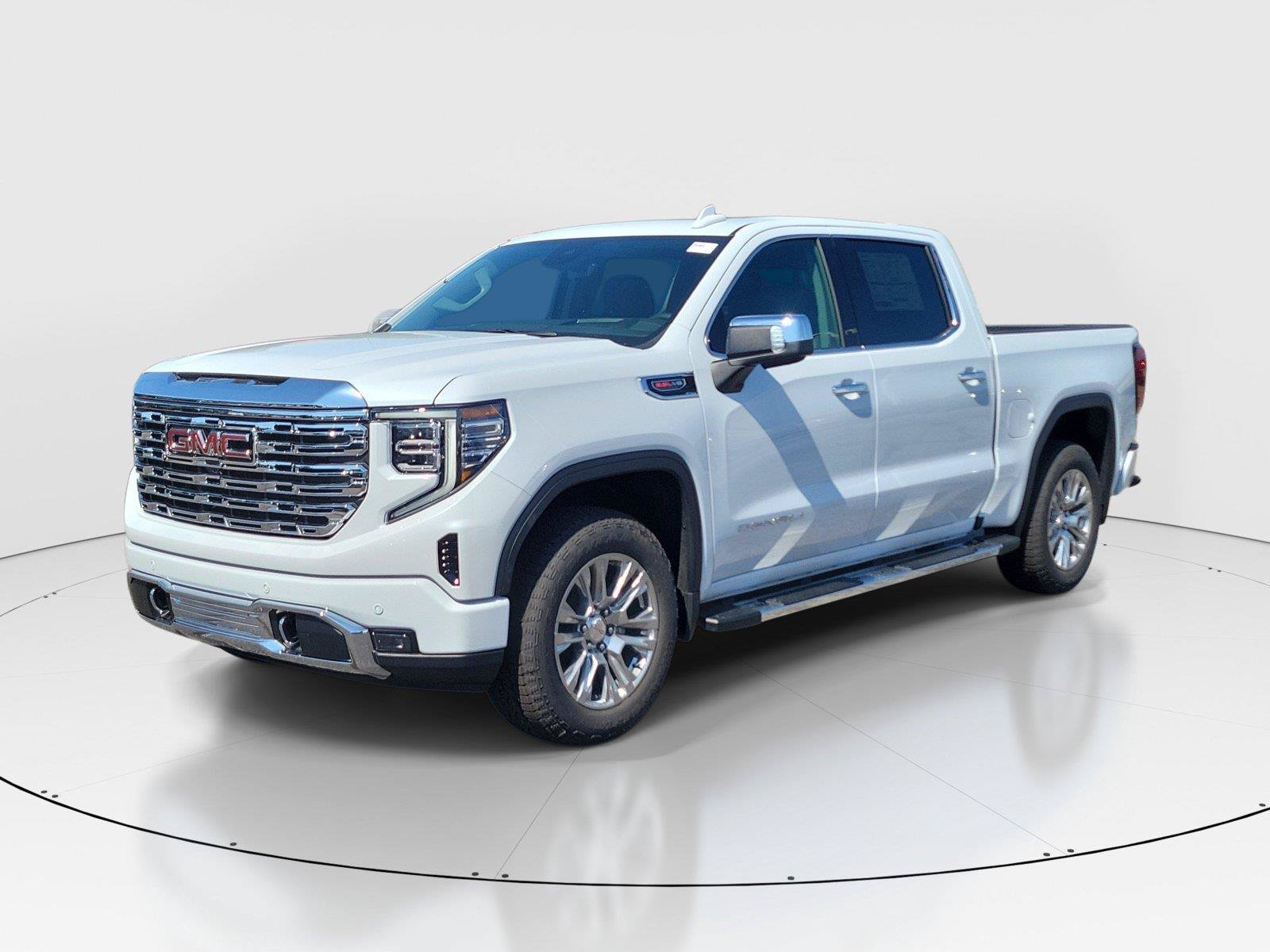 New 2026 GMC Sierra 1500 Denali w/ Technology Package AWD/4WD image 2