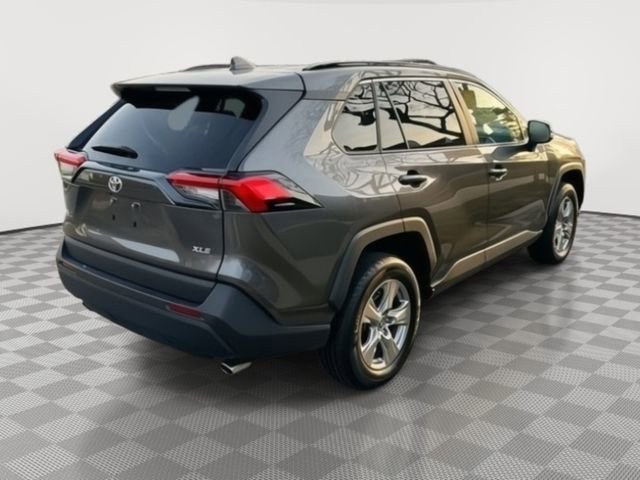 Used 2024 Toyota RAV4 XLE image 5