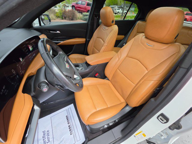 Used 2024 Cadillac XT4 Premium Luxury AWD/4WD image 31