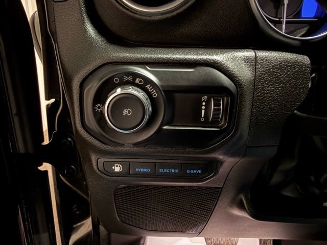 Used 2023 Jeep Wrangler Sahara 4xe w/ Cold Weather Group image 34