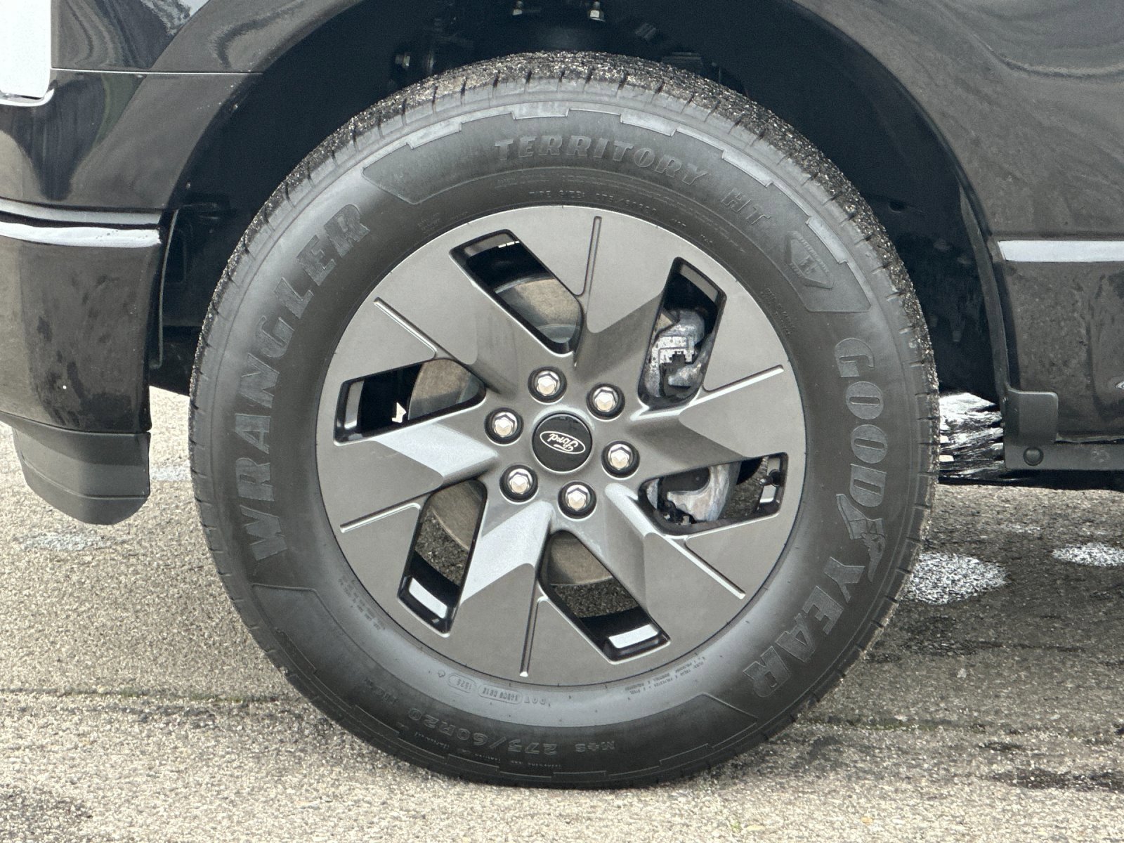 Certified 2025 Ford F150 Lightning Lariat image 26