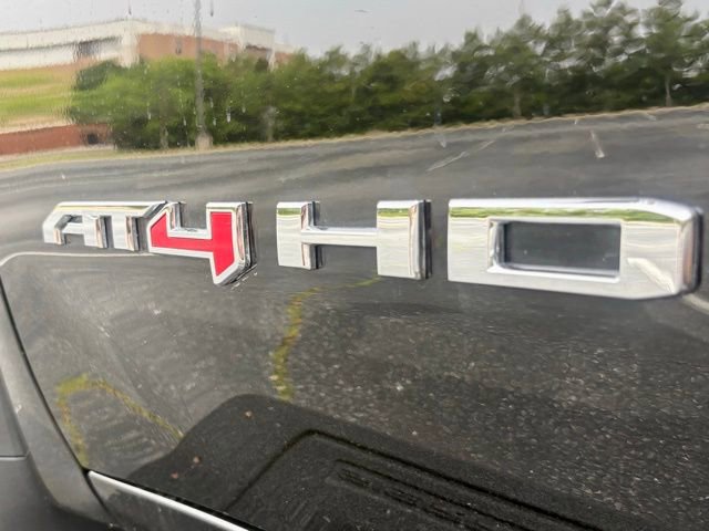 Used 2023 GMC Sierra 2500 AT4 w/ AT4 Premium Plus Package image 15