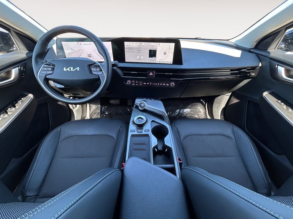 Used 2024 Kia EV6 Light AWD/4WD image 14