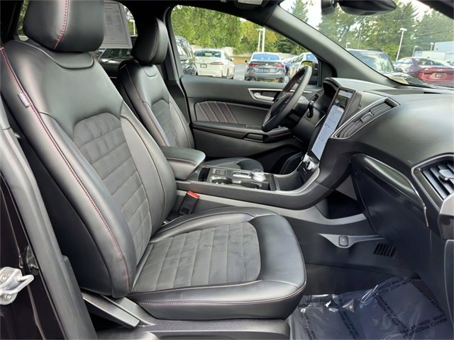 Used 2024 Ford Edge ST-Line w/ Cargo Accessory Package image 26