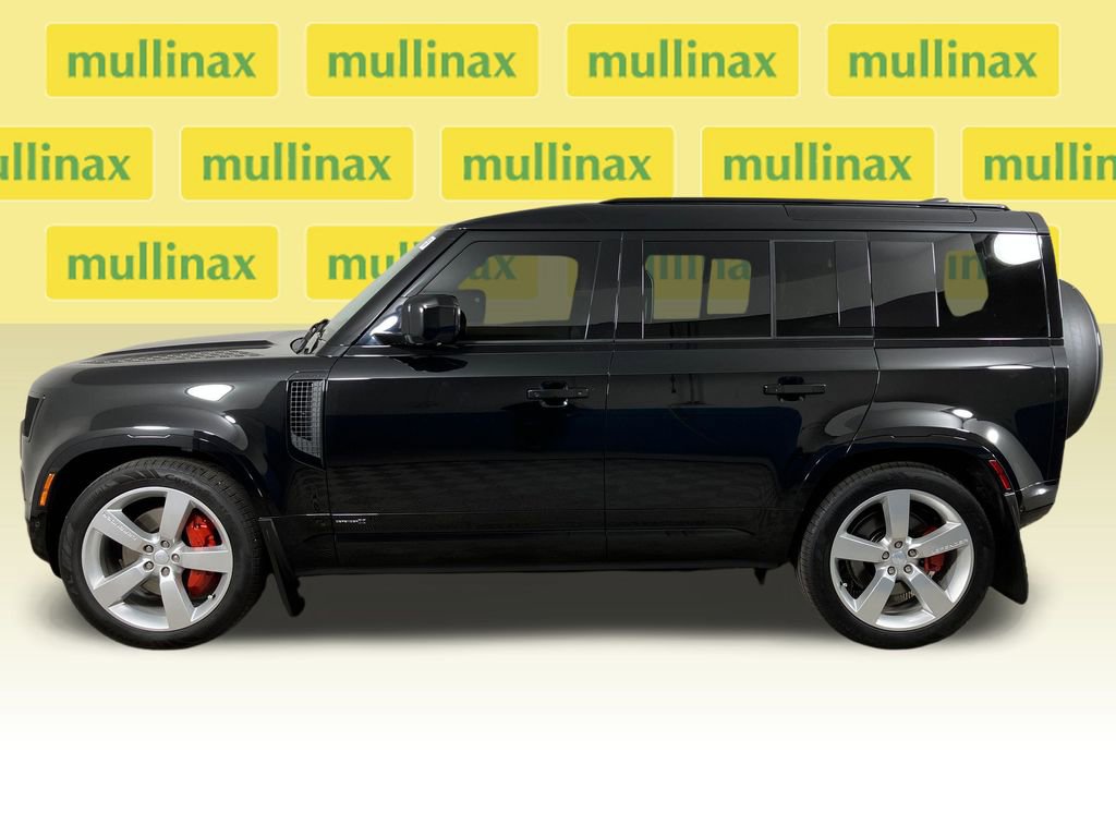 Used 2025 Land Rover Defender 110 X image 11