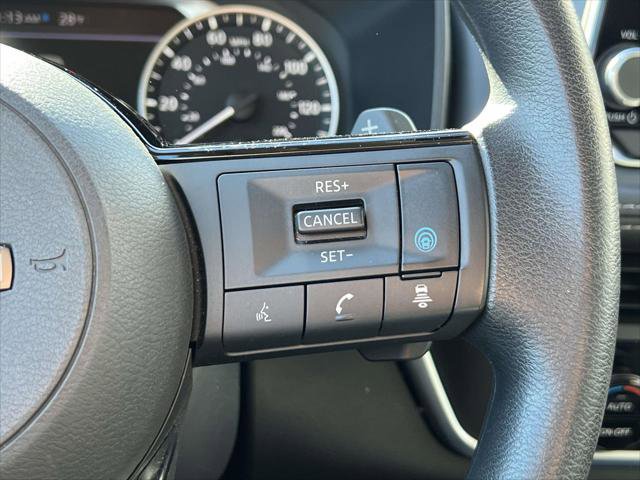 Used 2023 Nissan Rogue SV image 22