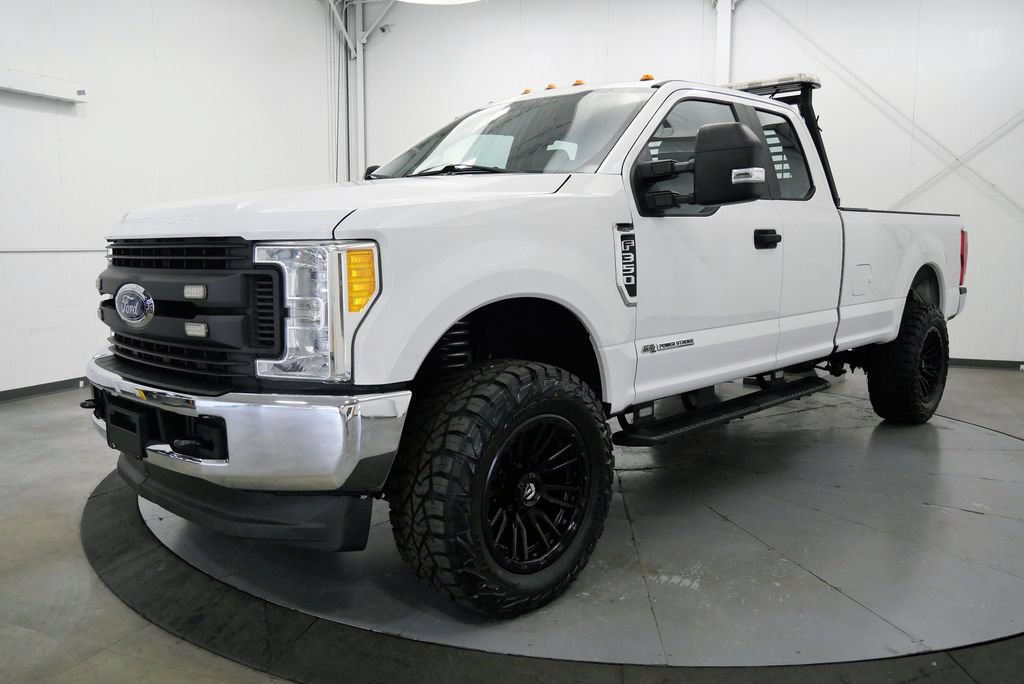 Used 2017 Ford F350 XL w/ Power Equipment Group AWD/4WD image 3