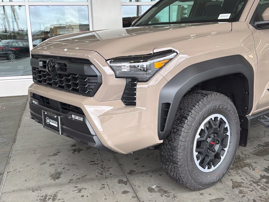 New 2026 Toyota Tacoma TRD Off-Road AWD/4WD image 3