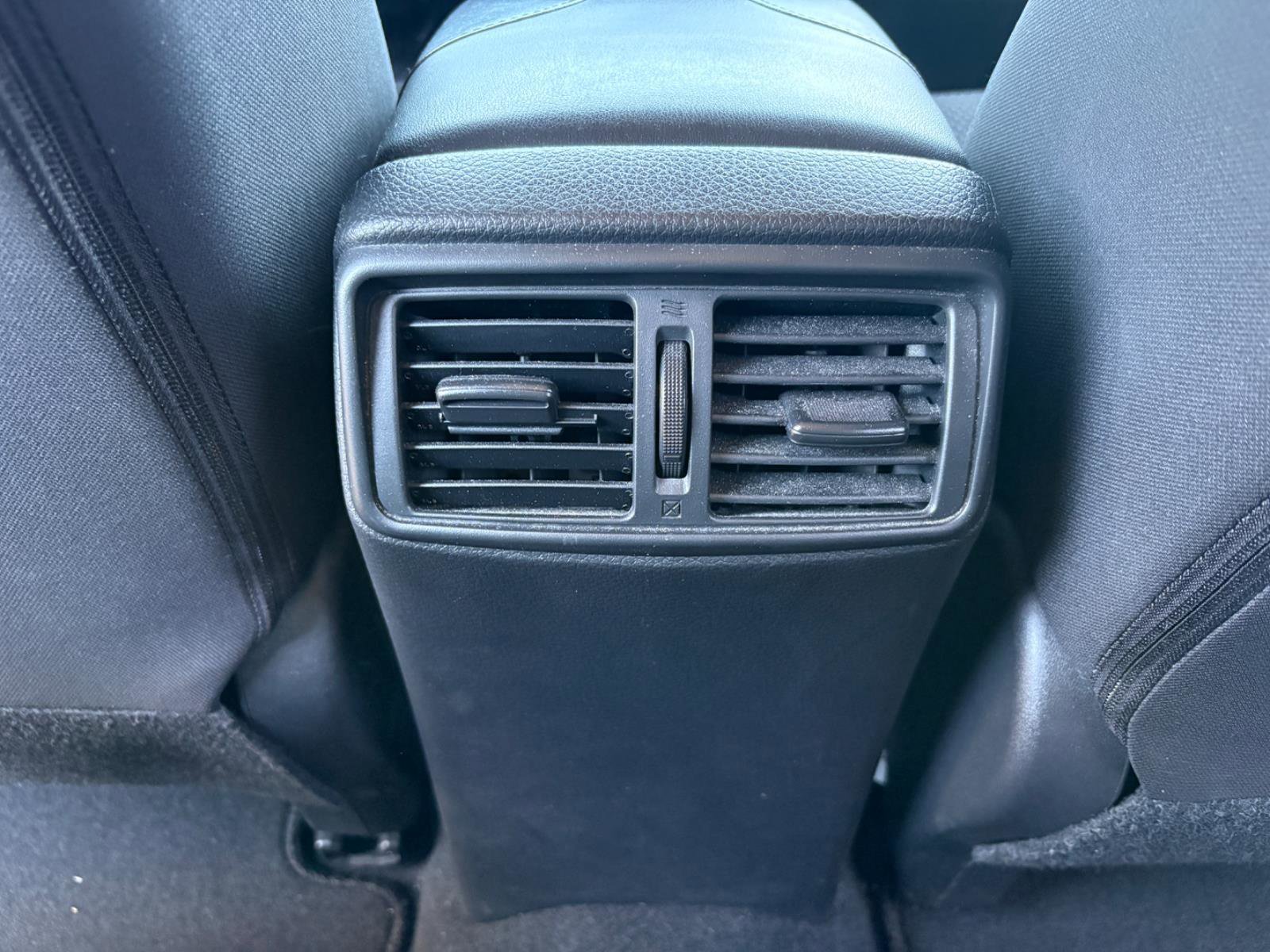 Used 2020 Nissan Rogue Sport S FWD image 19