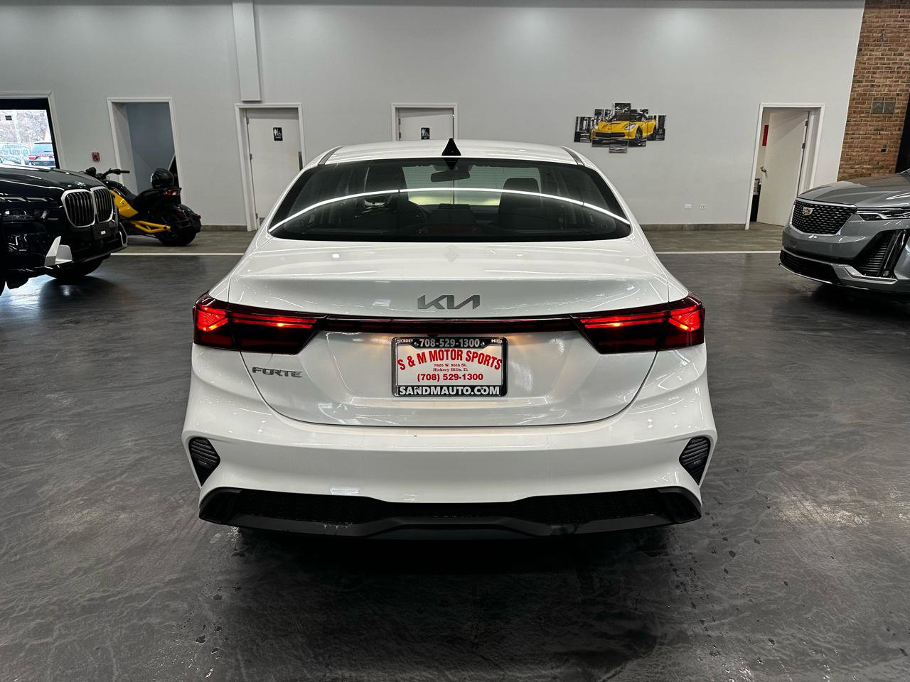 Used 2024 Kia Forte LXS image 6