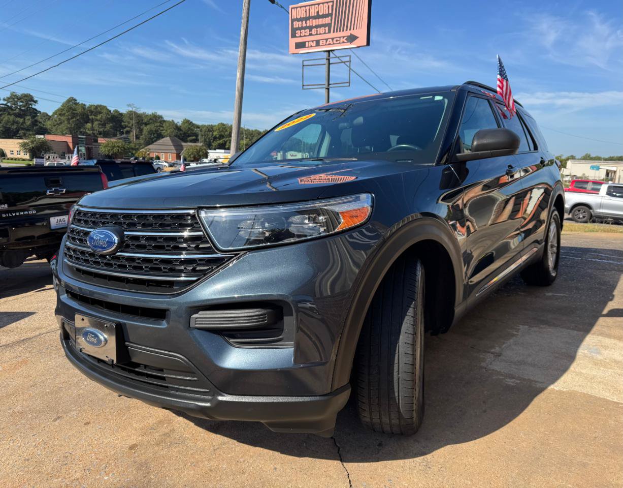 Used 2022 Ford Explorer XLT RWD image 4