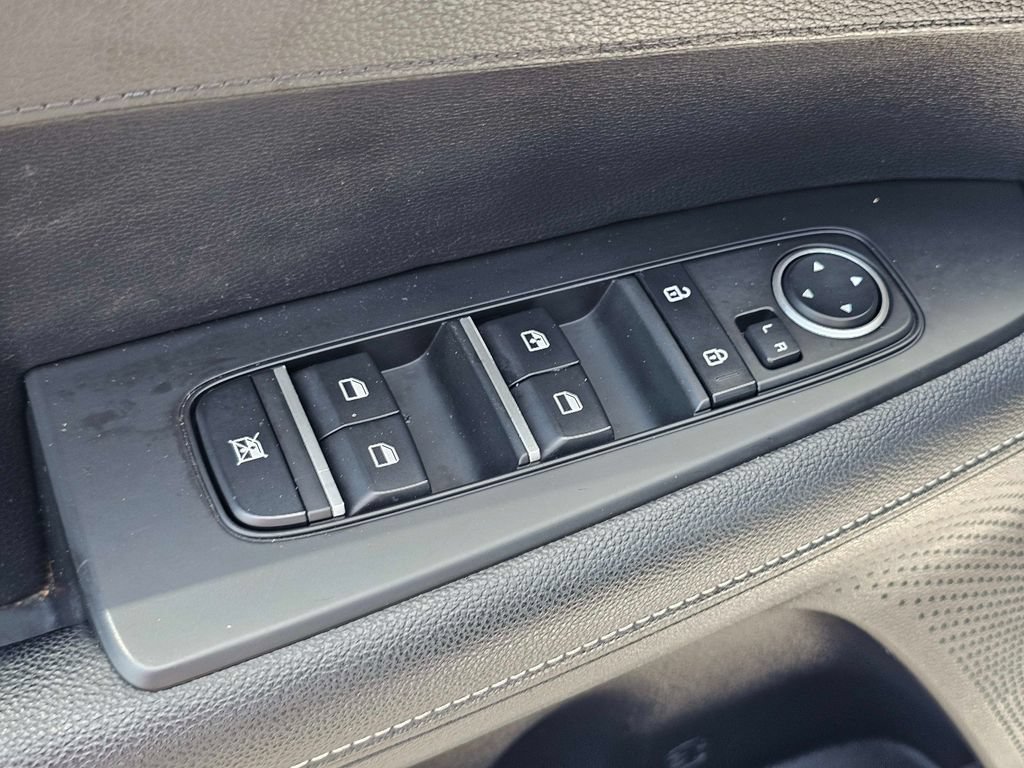 Certified 2023 Kia Forte GT-Line FWD image 14