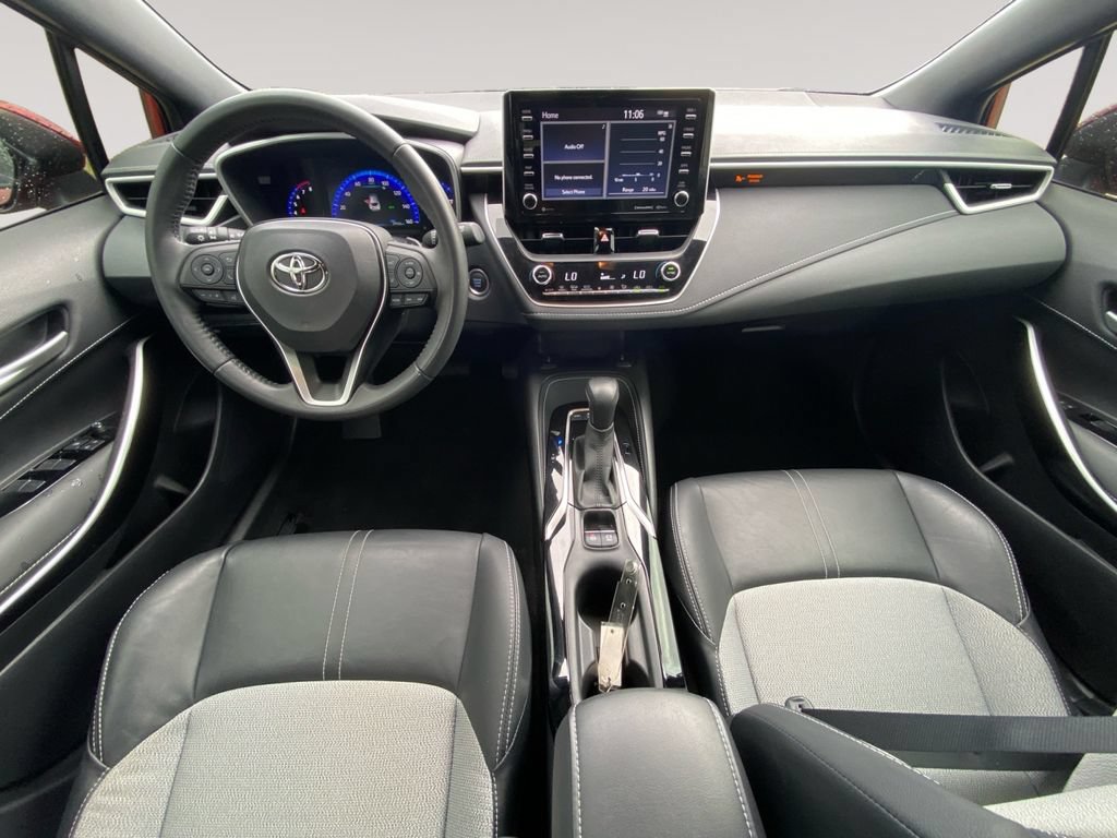 Used 2022 Toyota Corolla XSE FWD image 10