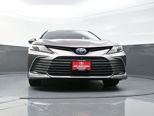 Used 2023 Toyota Camry XLE w/ Navigation Package image 28