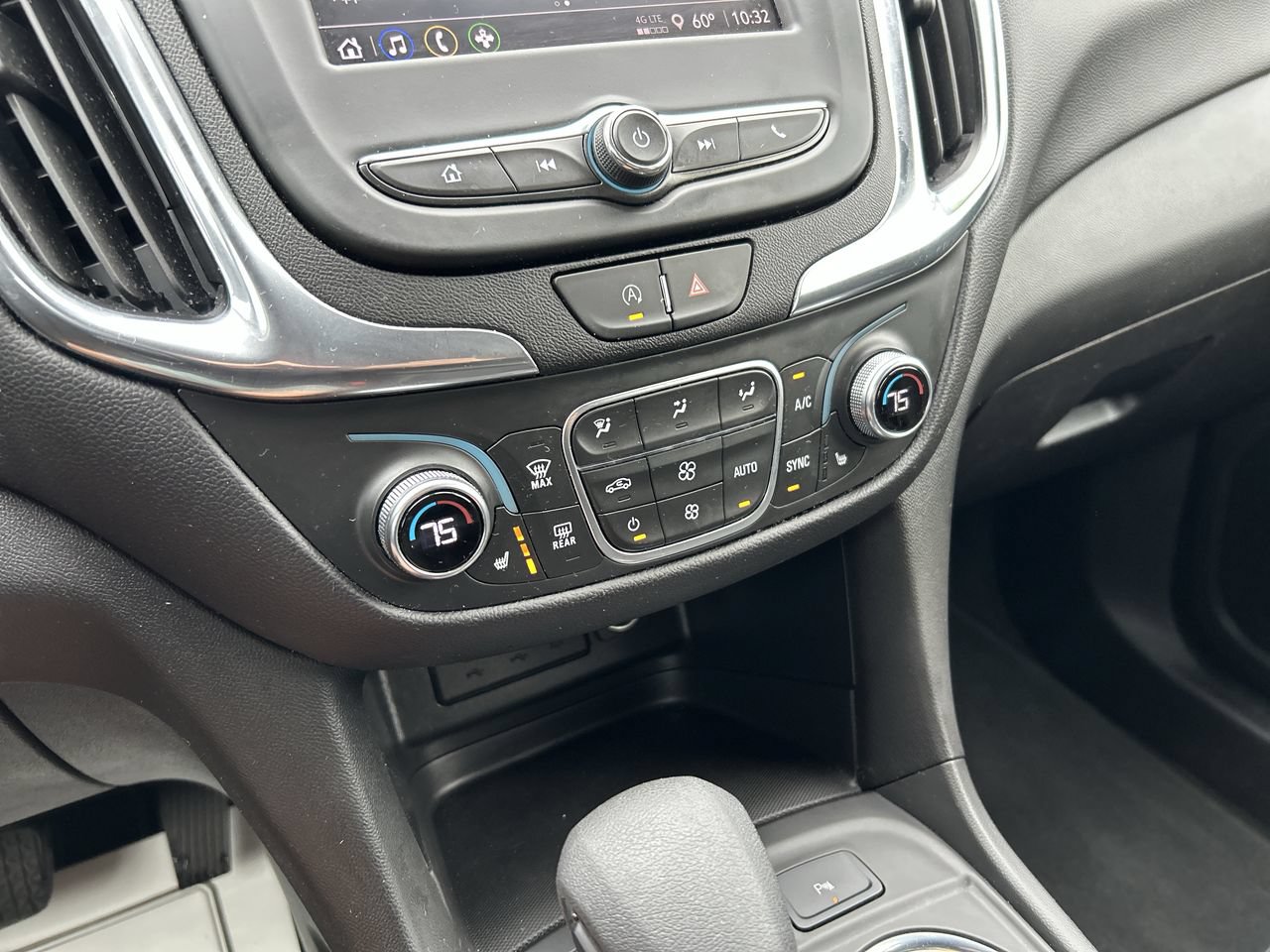 Used 2023 Chevrolet Equinox LT w/ Driver Convenience Package AWD/4WD image 29