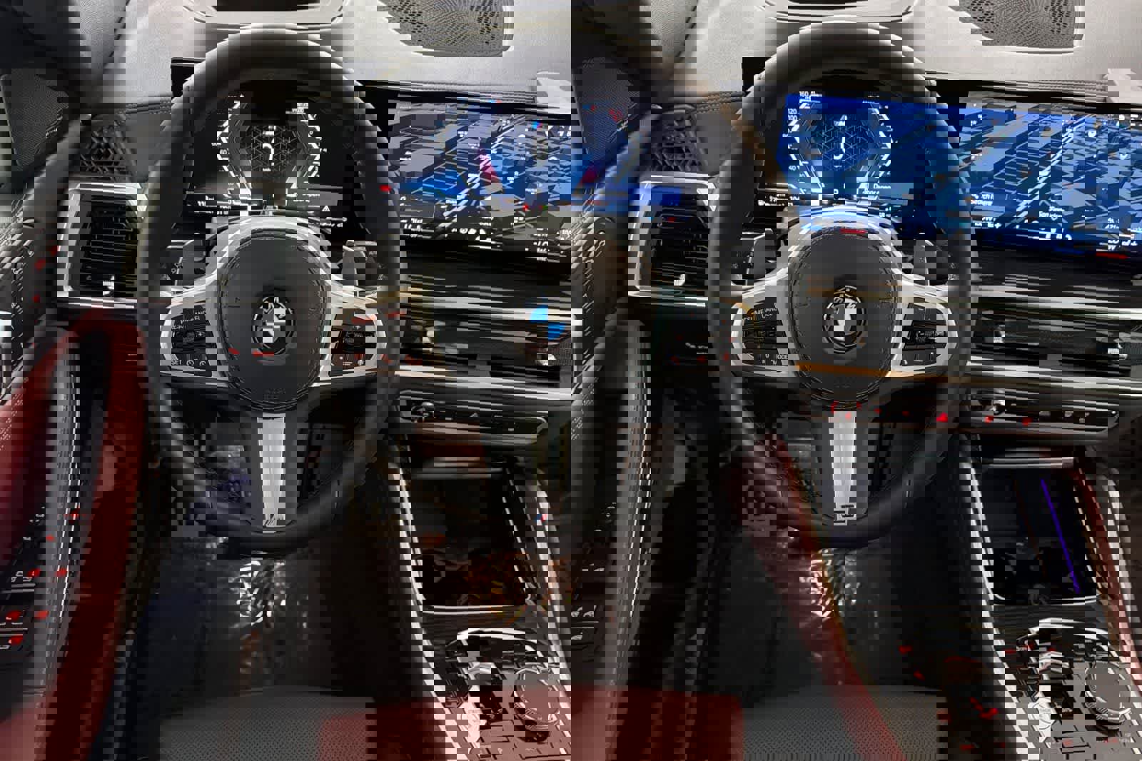 Used 2024 BMW X6 xDrive40i w/ Premium Package image 14