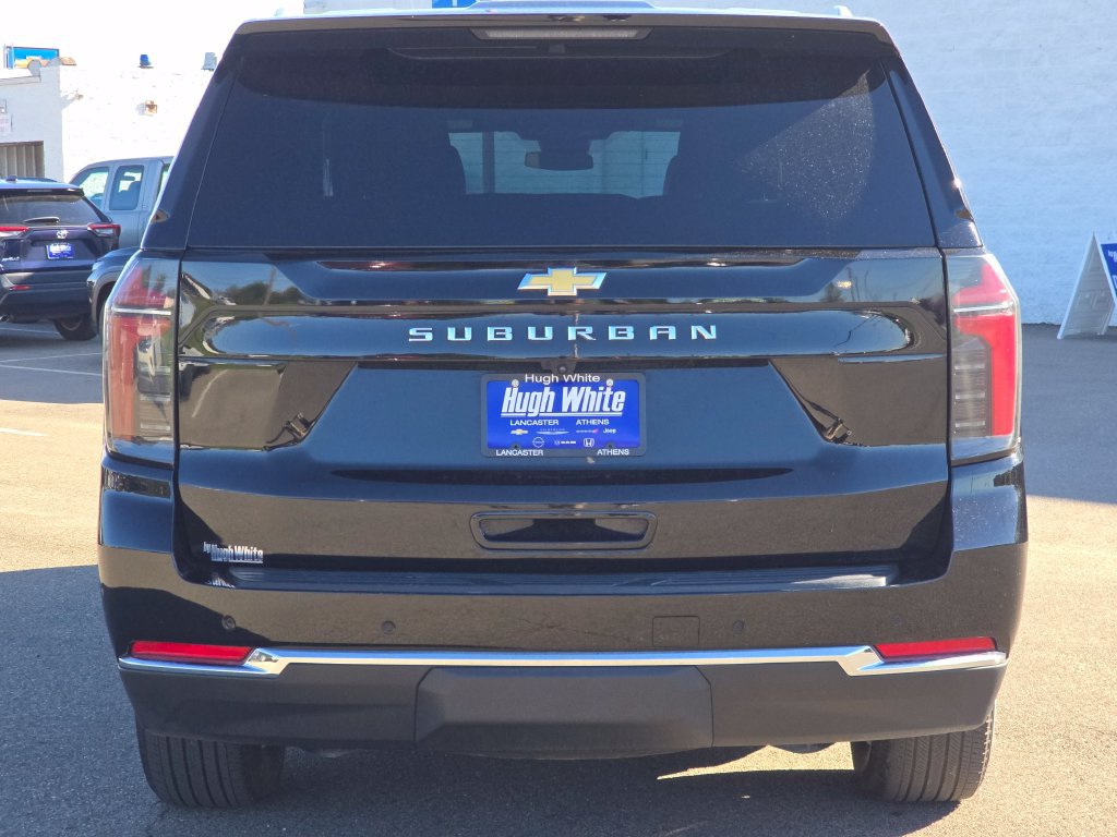 Used 2025 Chevrolet Suburban LT AWD/4WD image 22