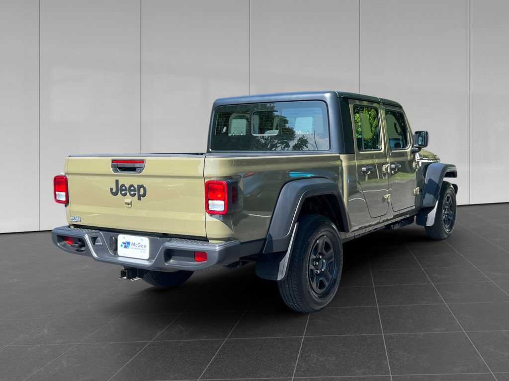 Used 2026 Jeep Gladiator Sport AWD/4WD image 5