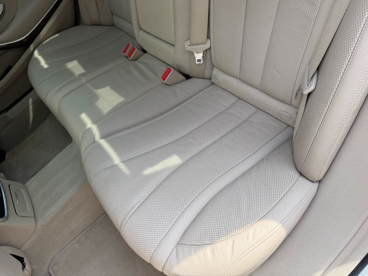 Used 2014 Mercedes-Benz S 550 Sedan image 40