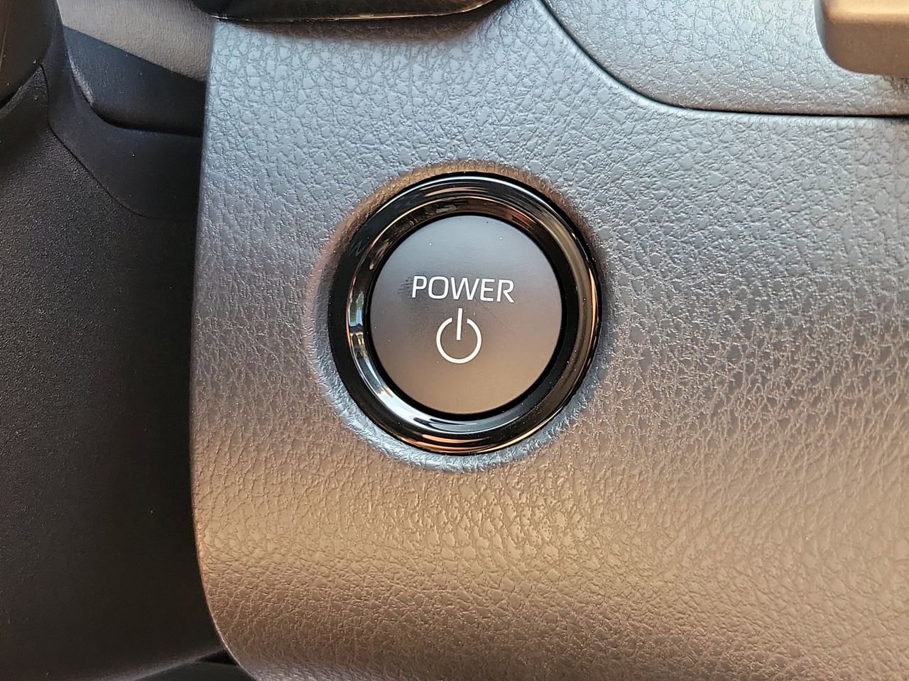 New 2026 Toyota Camry SE image 30