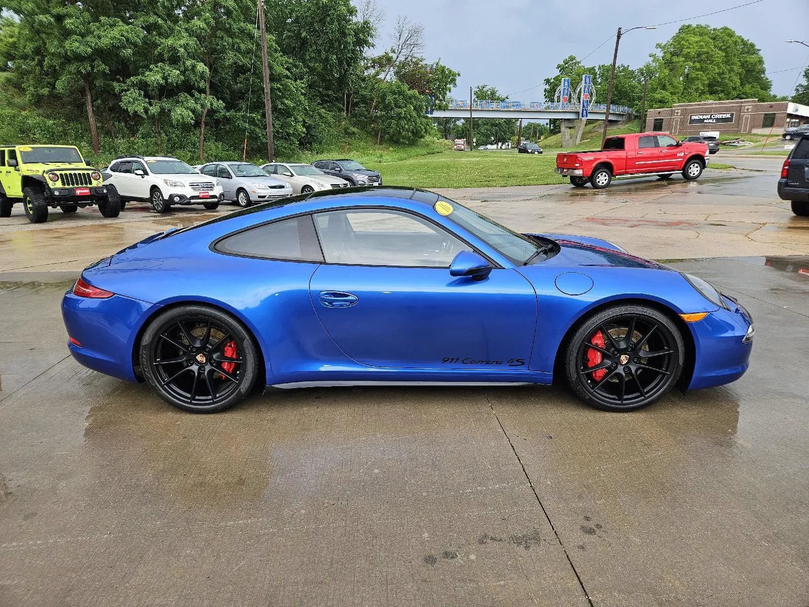 Used 2016 Porsche 911 Carrera 4S AWD/4WD image 4