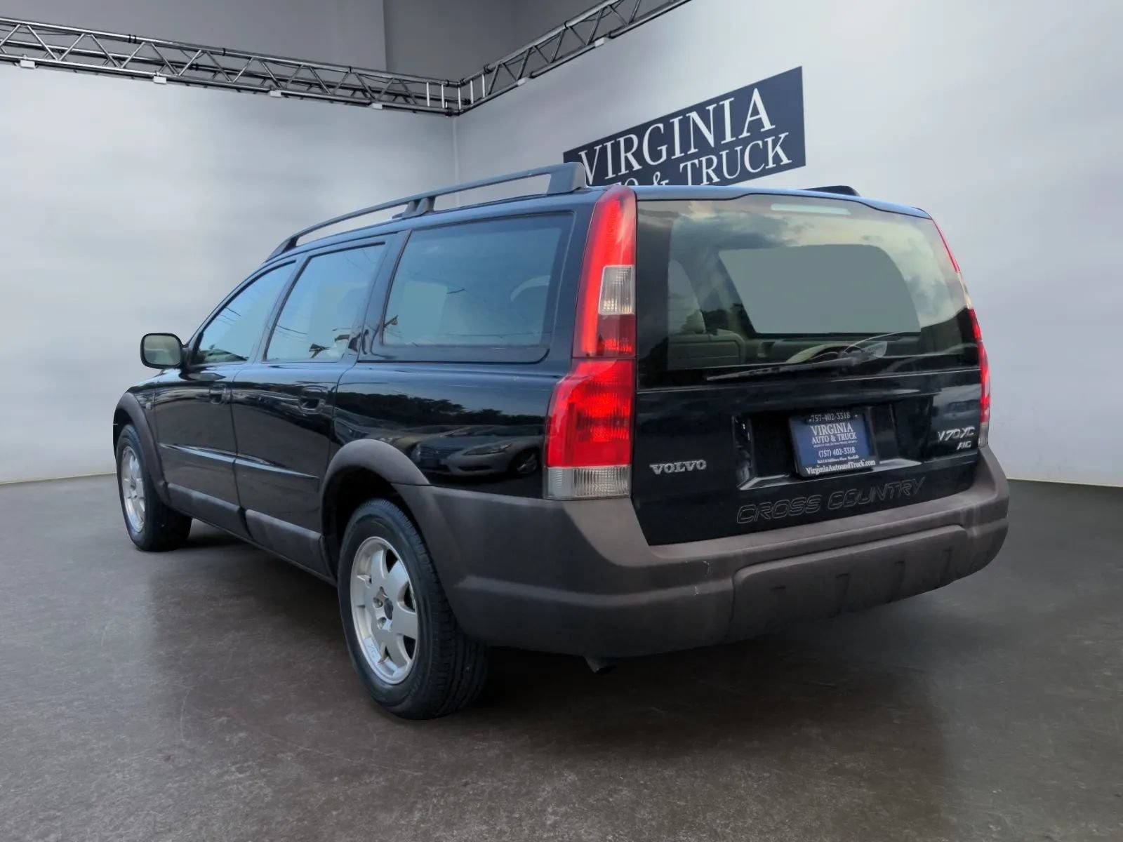 Used 2002 Volvo V70 Cross Country AWD/4WD image 7