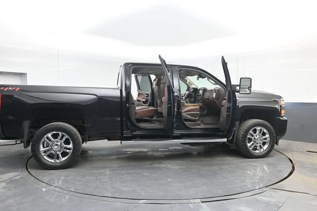 Used 2019 Chevrolet Silverado 2500 High Country w/ Duramax Plus Package AWD/4WD image 53
