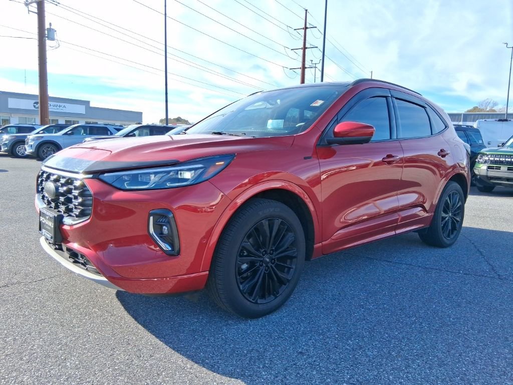 Used 2023 Ford Escape ST-Line Elite w/ Premium Technology Package image 1