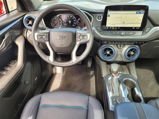Used 2025 Chevrolet Blazer RS w/ Enhanced Convenience Package image 14