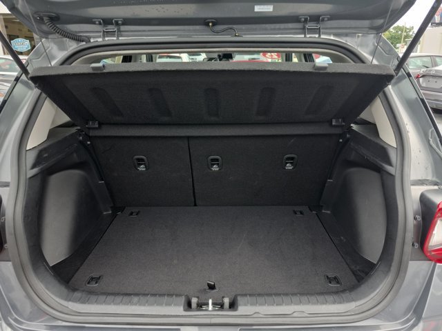 Used 2026 Hyundai Venue SEL FWD image 28
