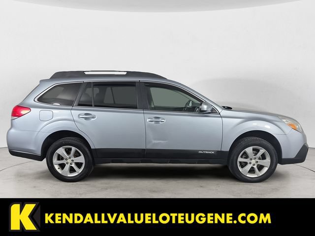 Used 2014 Subaru Outback 2.5i Premium AWD/4WD image 4