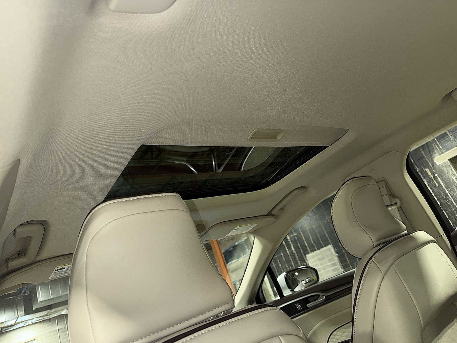 Used 2017 Ford Fusion Platinum image 24