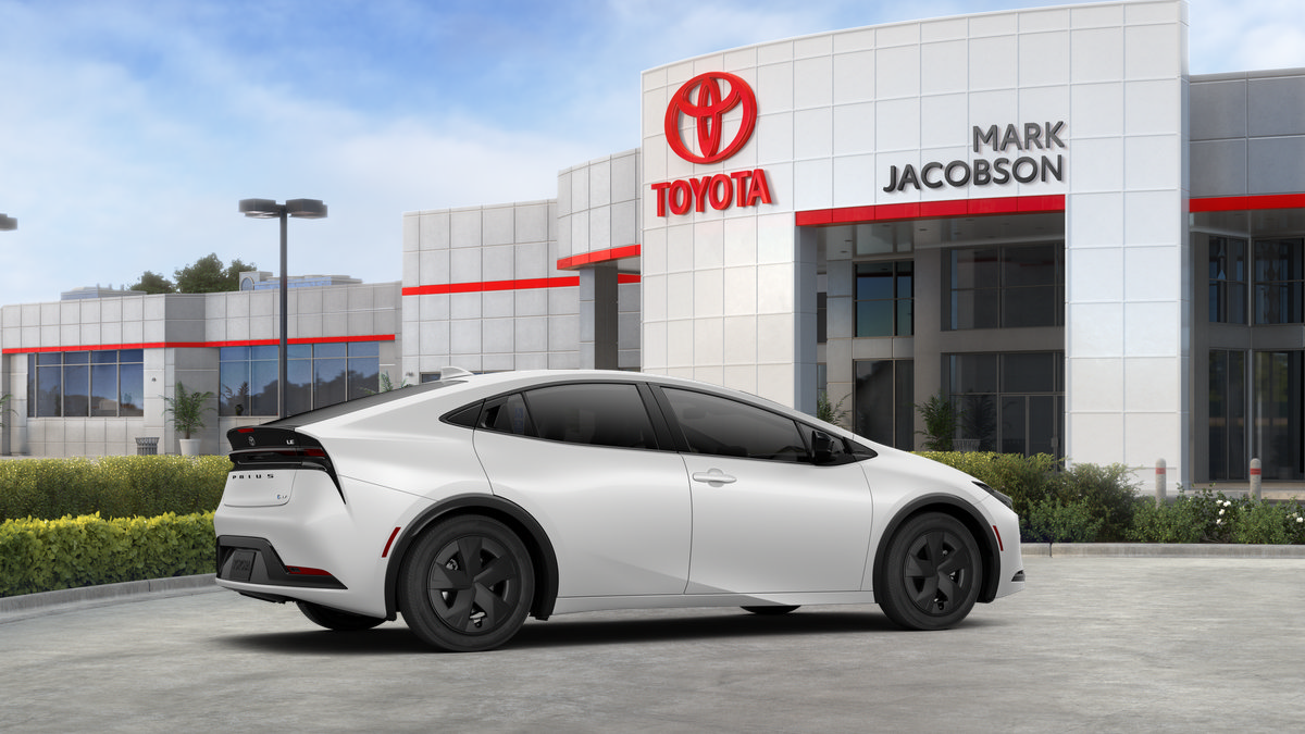 New 2027 Toyota Prius LE FWD image 11